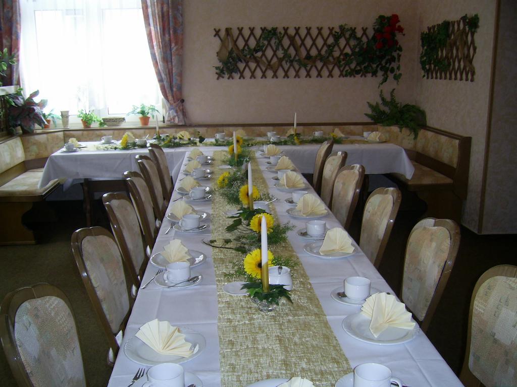 Gasthof Und Pension Frankenthal - Garni Gera Buitenkant foto