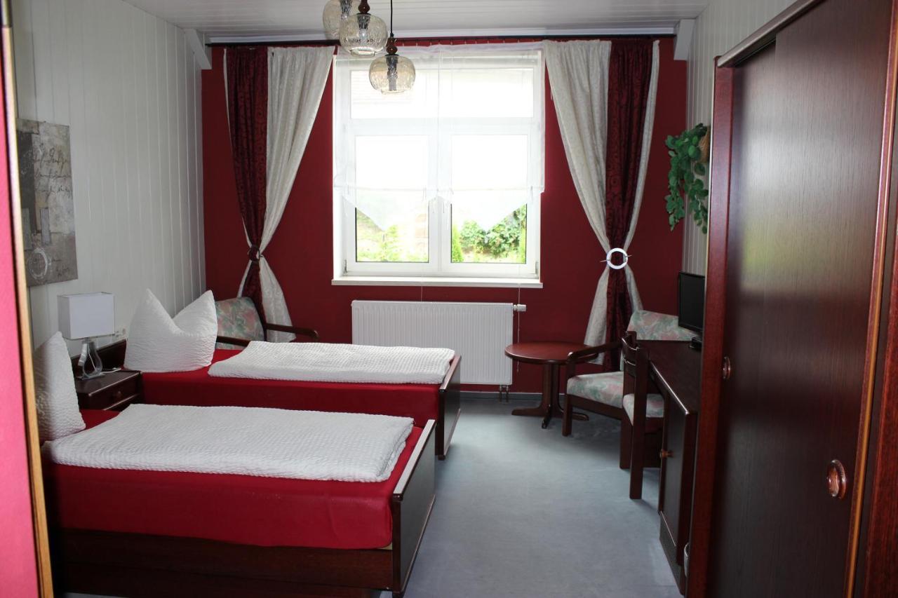 Gasthof Und Pension Frankenthal - Garni Gera Buitenkant foto